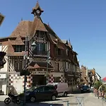 Apartman Duplex Familial Refait A Neuf Avec Balcon, A Deux Pas De La - Fr-1-712-96 Villers-sur-Mer